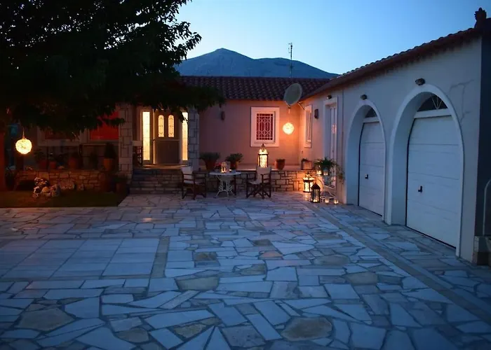 Vila εύη Ligourión